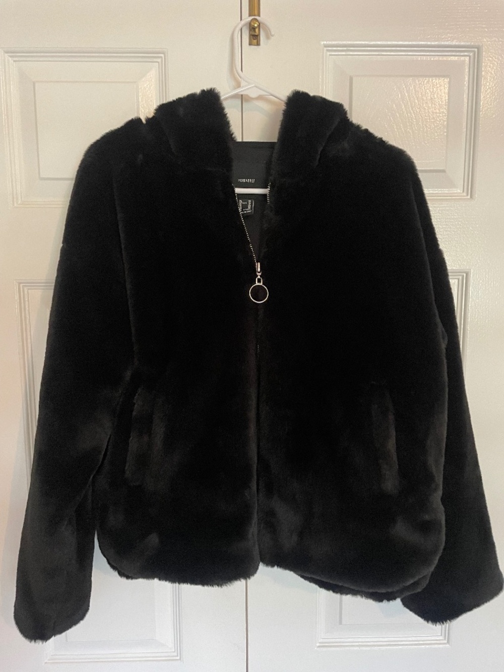 Forever 21 Black Zip-up Faux Fur Jacket Plush Teddy